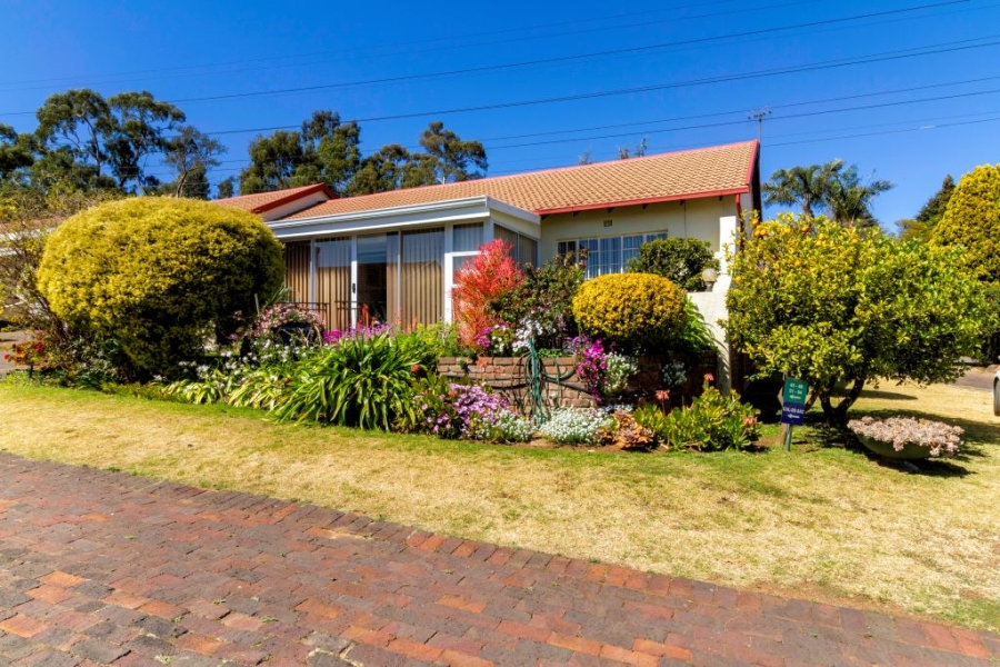 2 Bedroom Property for Sale in Helderkruin Gauteng