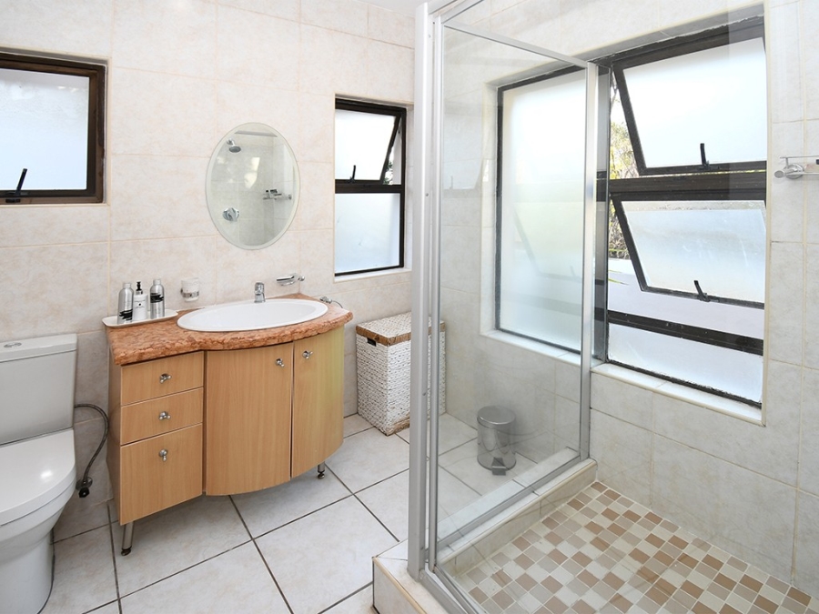 5 Bedroom Property for Sale in River Club Gauteng