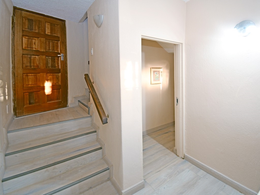 5 Bedroom Property for Sale in River Club Gauteng
