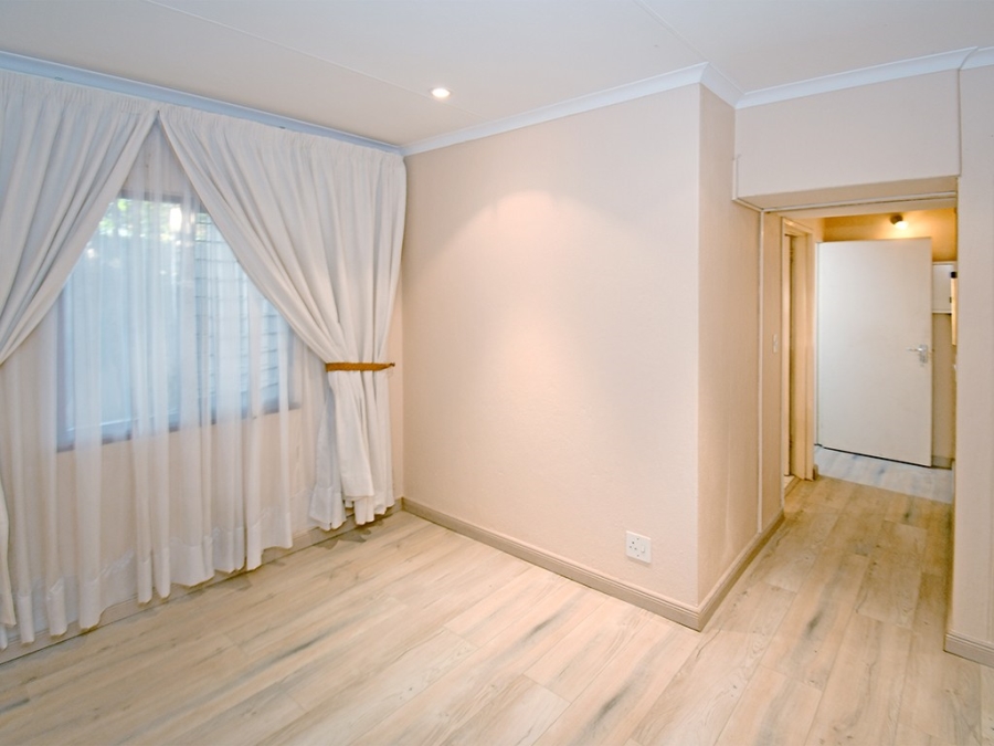 5 Bedroom Property for Sale in River Club Gauteng