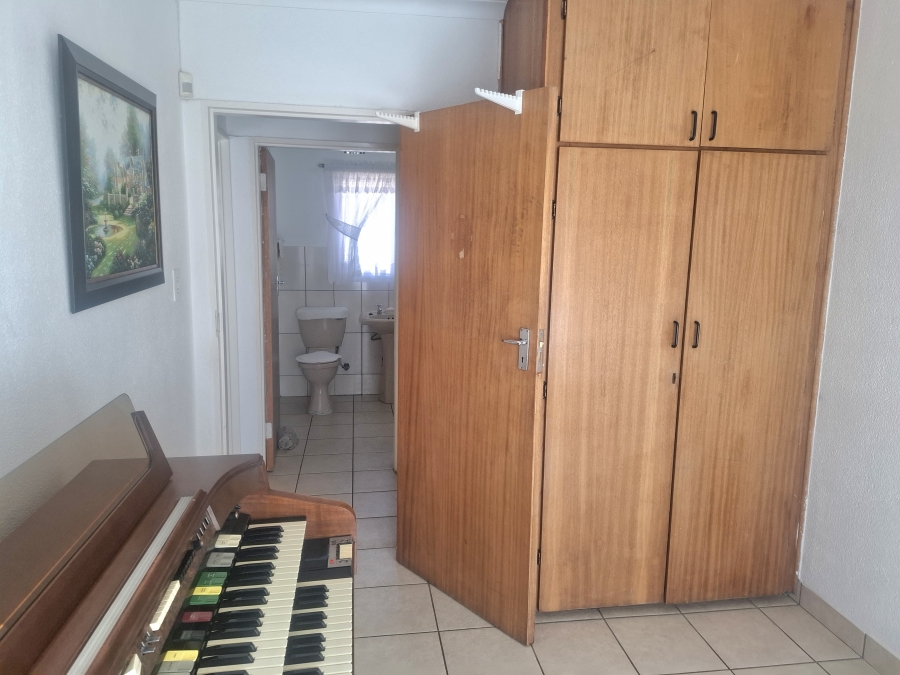 2 Bedroom Property for Sale in Randpoort Gauteng