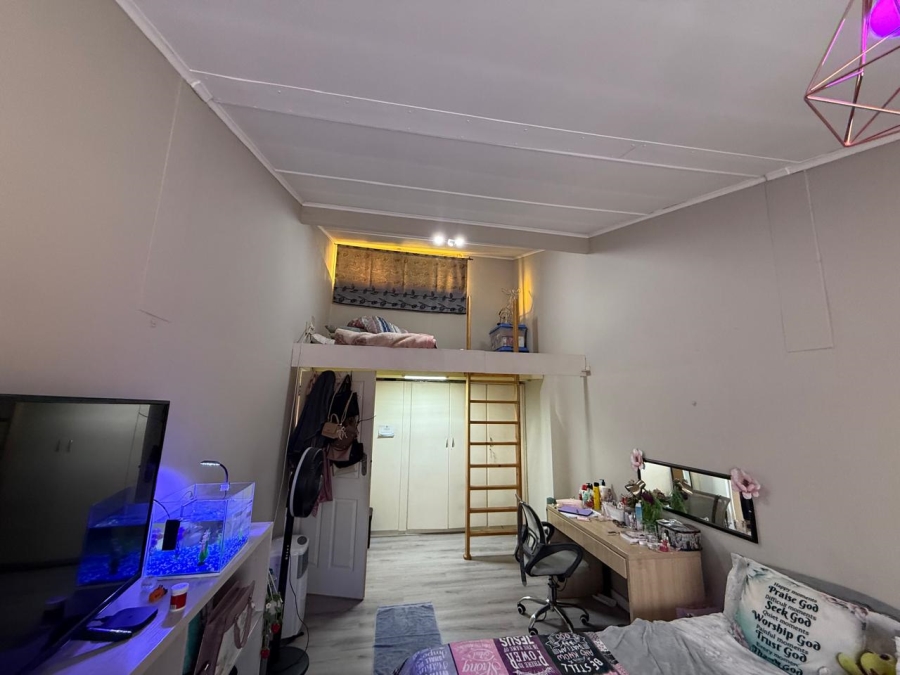 2 Bedroom Property for Sale in Three Rivers Gauteng