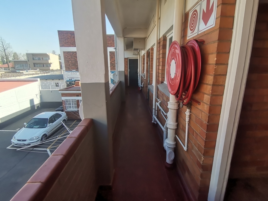 1 Bedroom Property for Sale in Brakpan Central Gauteng