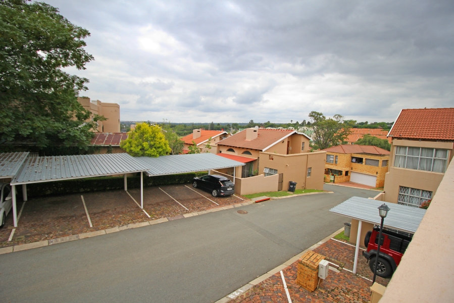 2 Bedroom Property for Sale in Noordhang Gauteng