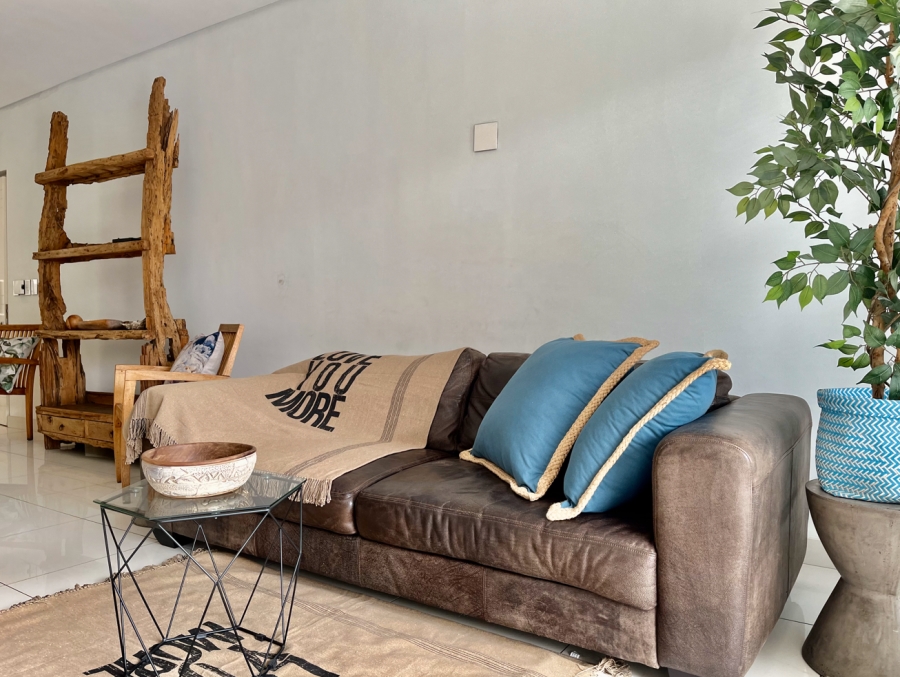 To Let 2 Bedroom Property for Rent in Hyde Park Gauteng