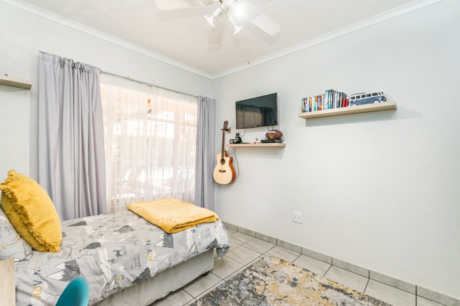 5 Bedroom Property for Sale in Doringkloof Gauteng