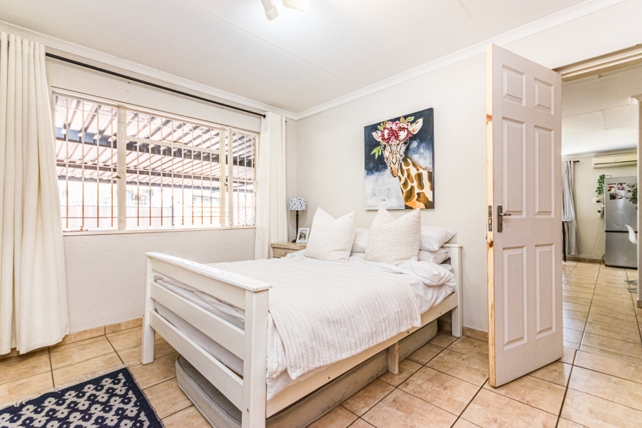 5 Bedroom Property for Sale in Doringkloof Gauteng
