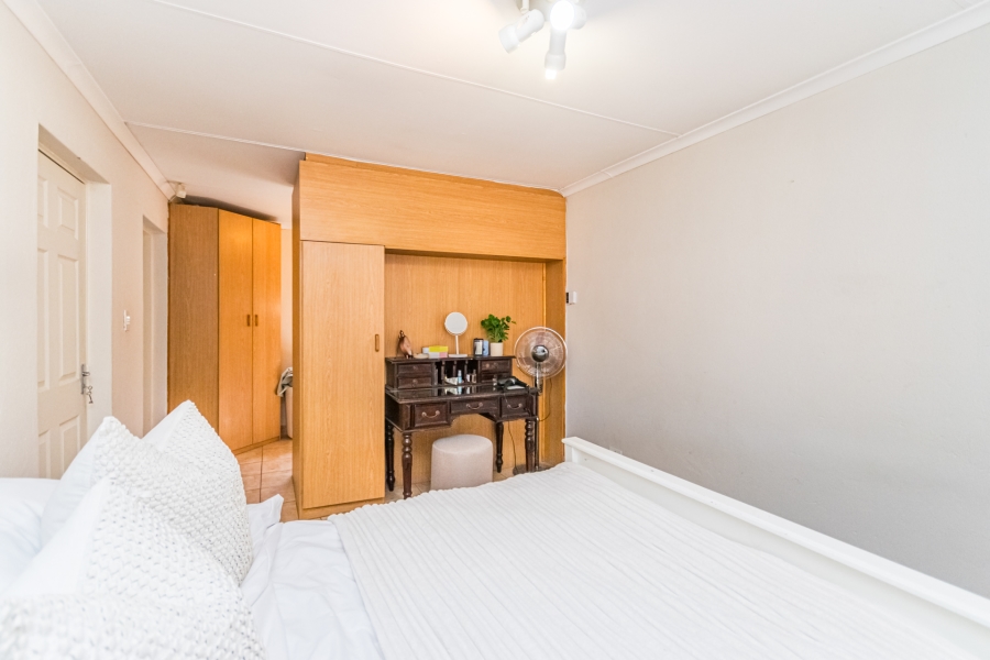 5 Bedroom Property for Sale in Doringkloof Gauteng