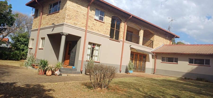 5 Bedroom Property for Sale in Northcliff Gauteng