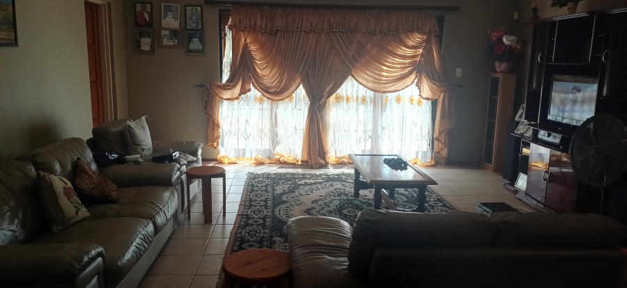 5 Bedroom Property for Sale in Northcliff Gauteng