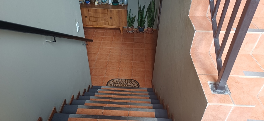 5 Bedroom Property for Sale in Northcliff Gauteng