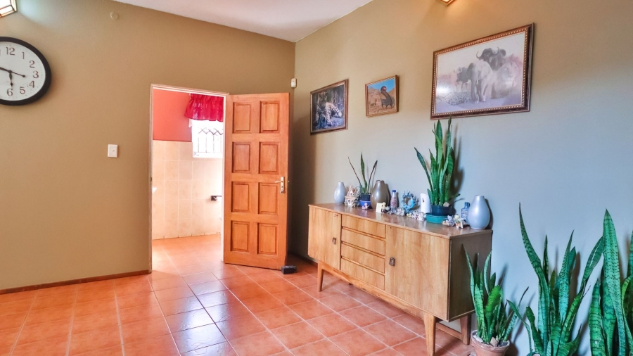 5 Bedroom Property for Sale in Northcliff Gauteng