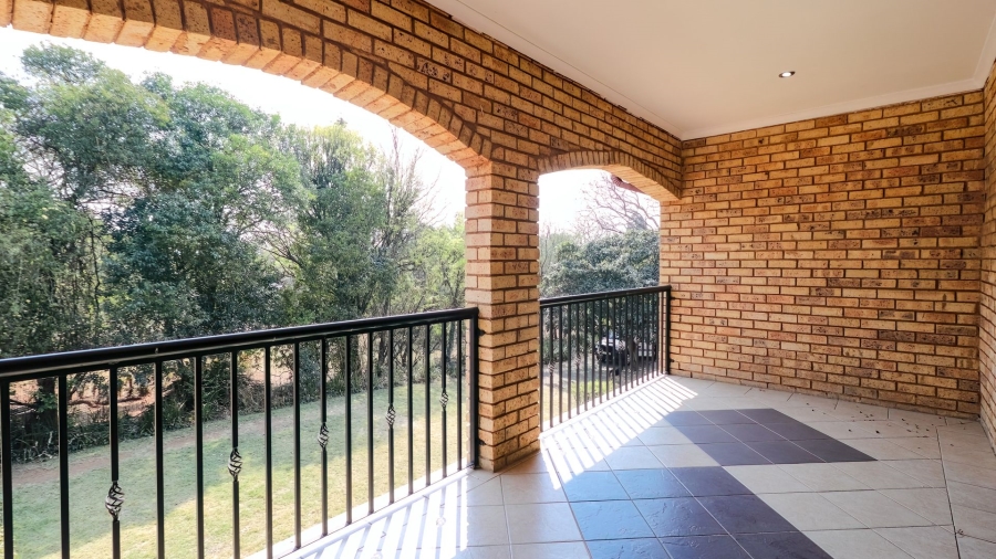 5 Bedroom Property for Sale in Northcliff Gauteng