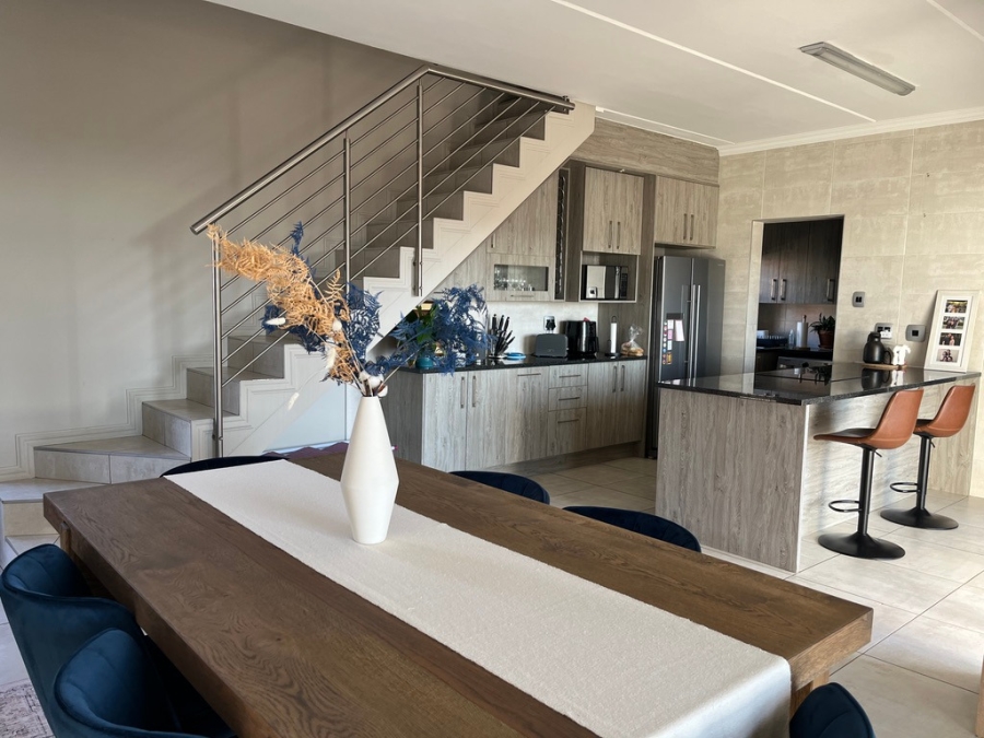 To Let 2 Bedroom Property for Rent in Craighall Gauteng
