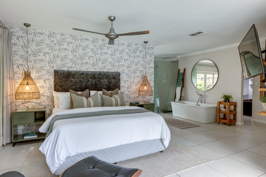 5 Bedroom Property for Sale in Bryanston Gauteng