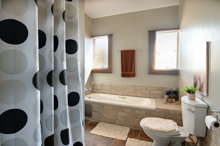 3 Bedroom Property for Sale in Montana Gauteng