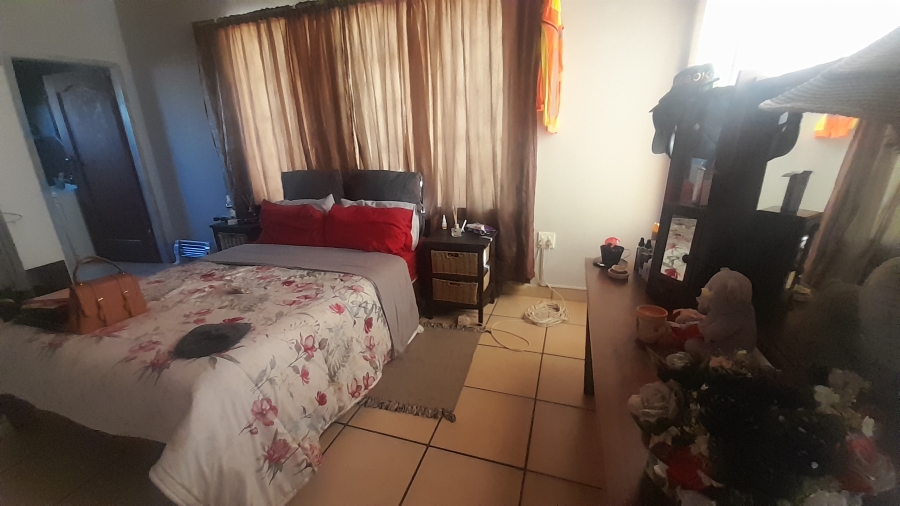 4 Bedroom Property for Sale in Noycedale Gauteng