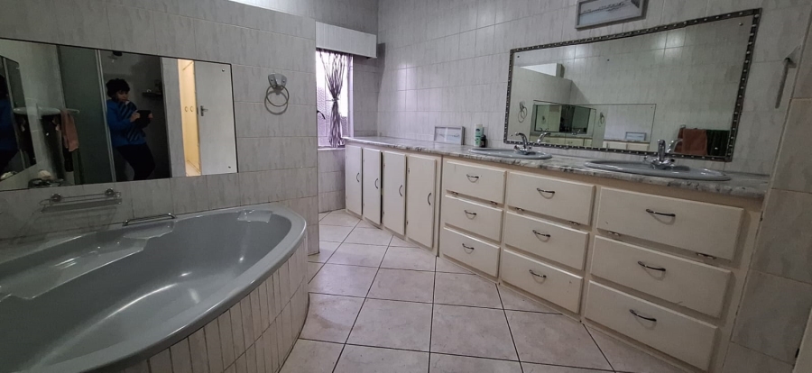 To Let 3 Bedroom Property for Rent in Vanderbijlpark SE Gauteng