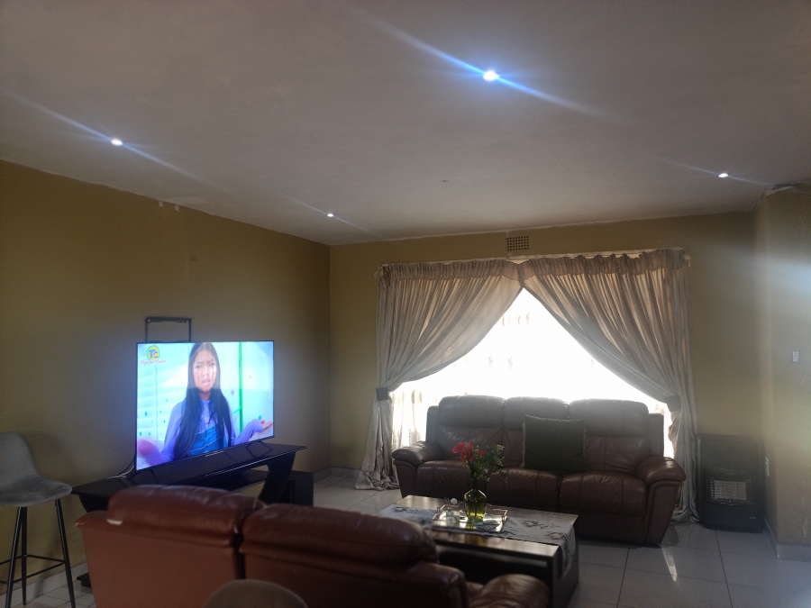 3 Bedroom Property for Sale in Three Rivers Gauteng