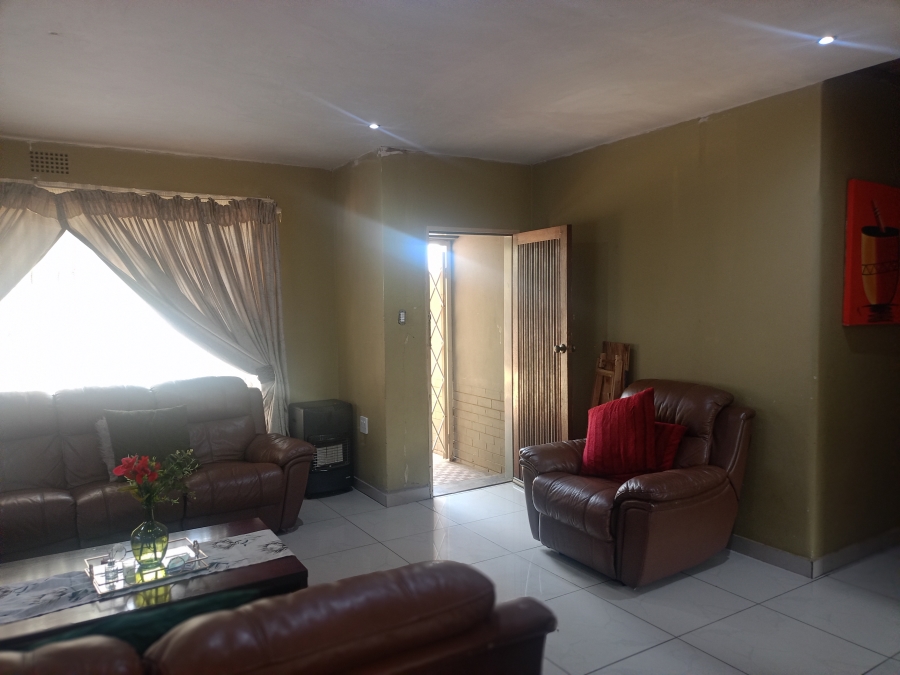 3 Bedroom Property for Sale in Three Rivers Gauteng