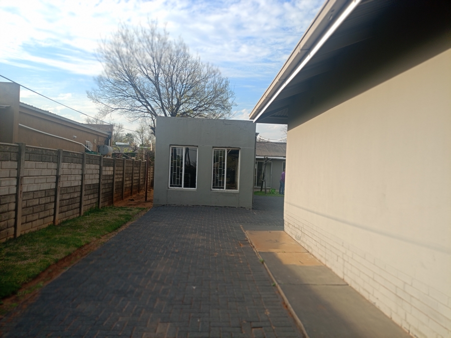 3 Bedroom Property for Sale in Three Rivers Gauteng