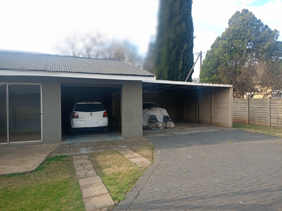 3 Bedroom Property for Sale in Three Rivers Gauteng