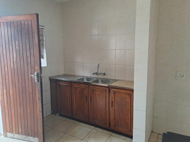 To Let 3 Bedroom Property for Rent in Kensington Gauteng