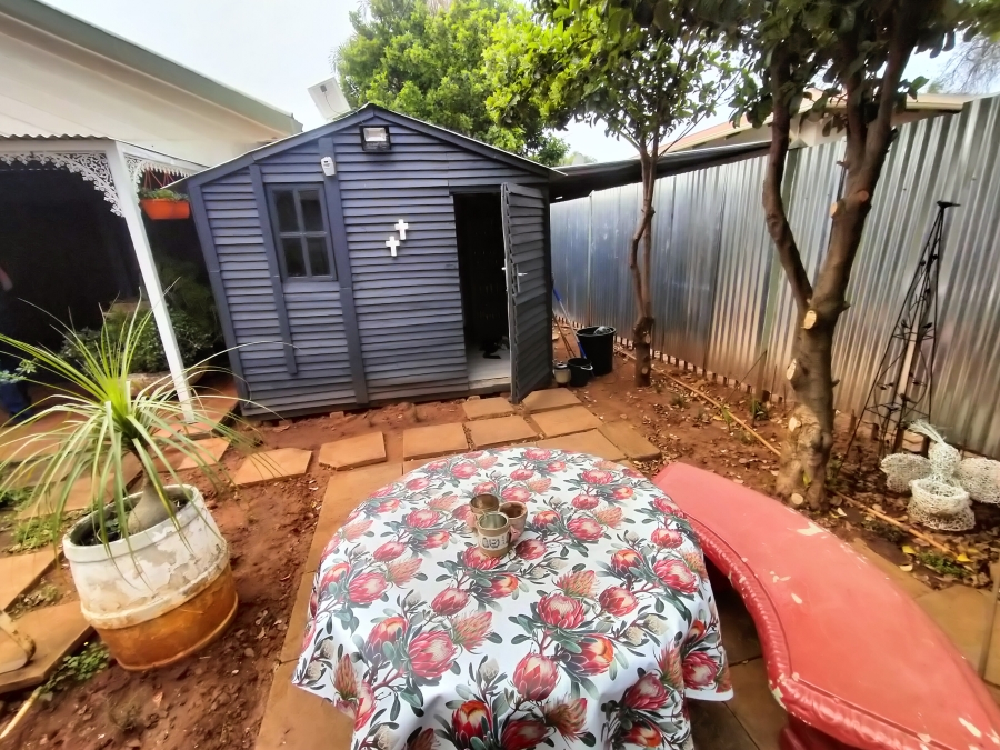 9 Bedroom Property for Sale in Pretoria North Gauteng