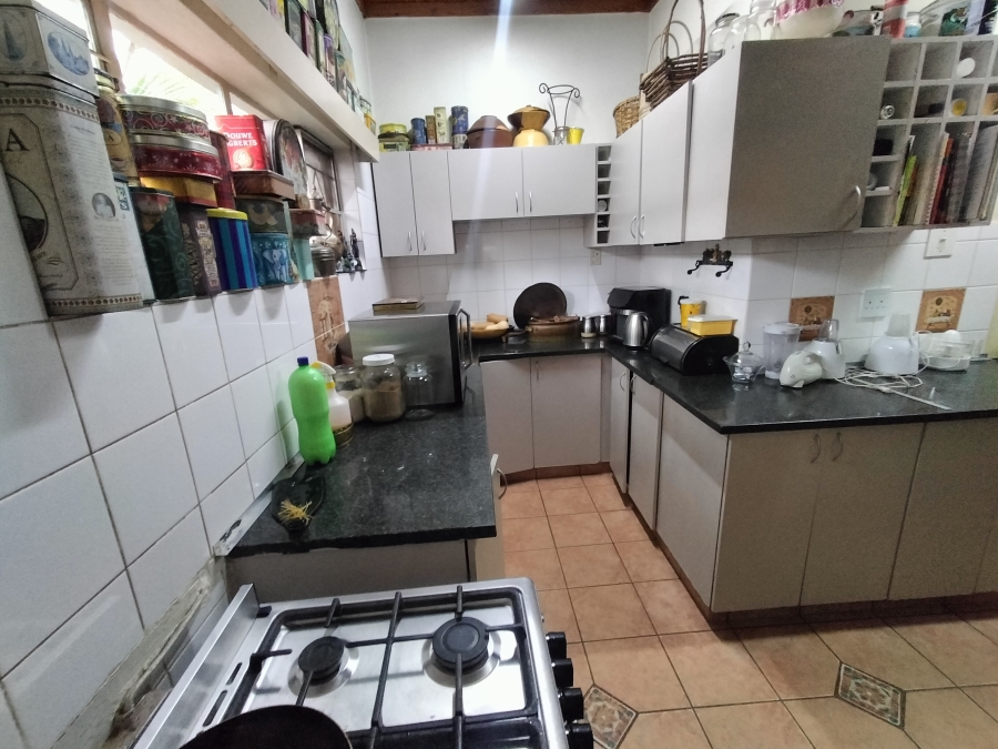 9 Bedroom Property for Sale in Pretoria North Gauteng