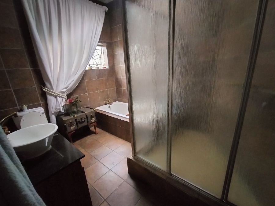 9 Bedroom Property for Sale in Pretoria North Gauteng