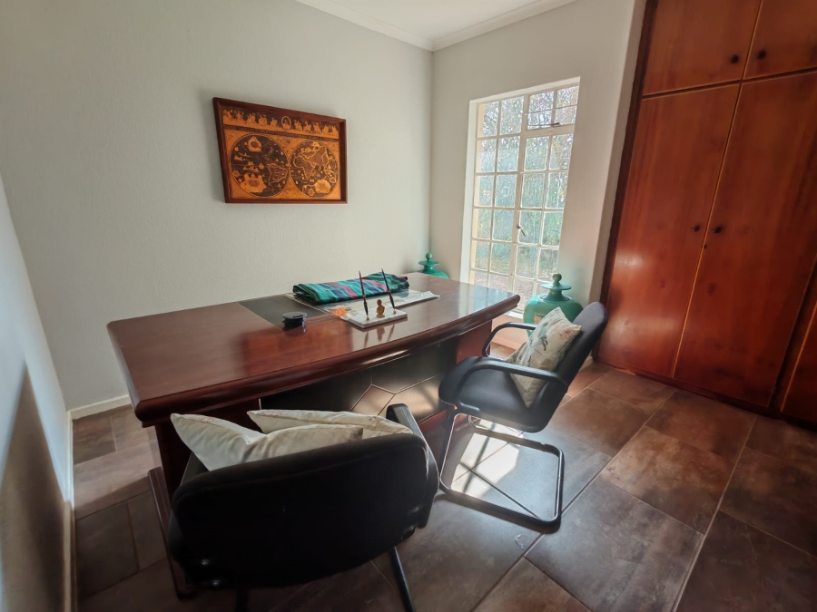 3 Bedroom Property for Sale in Vanderbijlpark SW 5 Gauteng