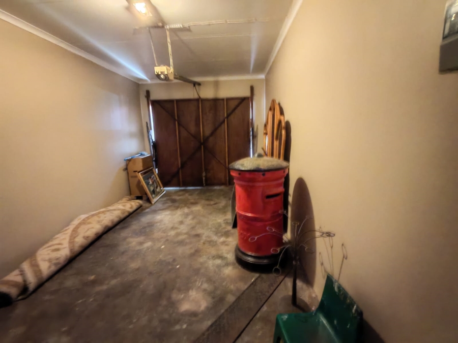 3 Bedroom Property for Sale in Vanderbijlpark SW 5 Gauteng