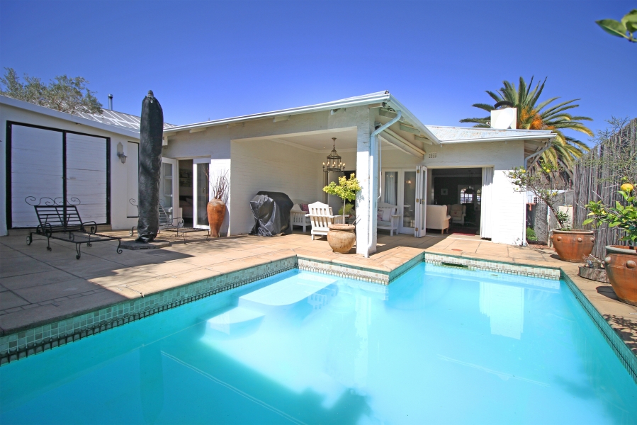 To Let 2 Bedroom Property for Rent in Parkhurst Gauteng