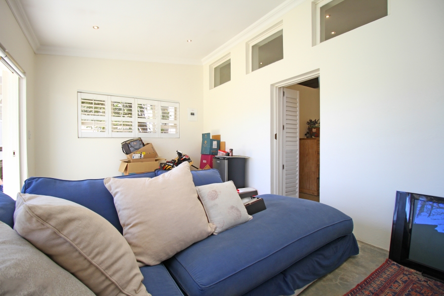 To Let 2 Bedroom Property for Rent in Parkhurst Gauteng