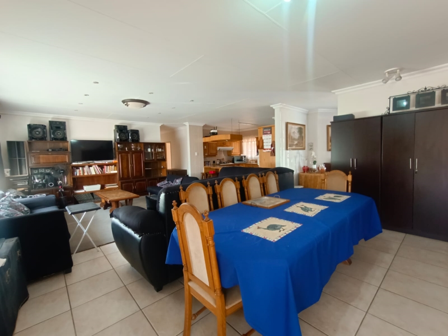 3 Bedroom Property for Sale in Vanderbijlpark SE 2 Gauteng