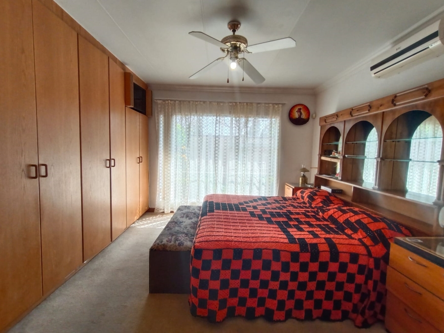 3 Bedroom Property for Sale in Vanderbijlpark SE 2 Gauteng