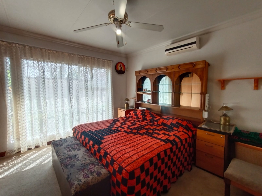 3 Bedroom Property for Sale in Vanderbijlpark SE 2 Gauteng