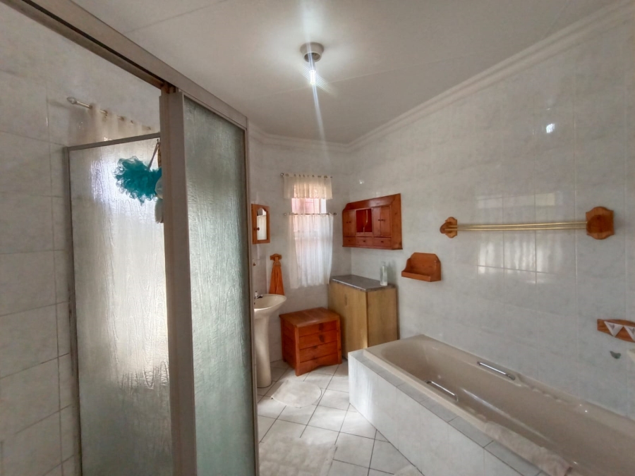 3 Bedroom Property for Sale in Vanderbijlpark SE 2 Gauteng