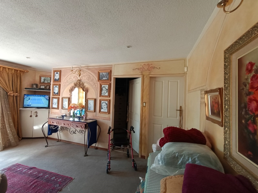 3 Bedroom Property for Sale in Vanderbijlpark SW 5 Gauteng