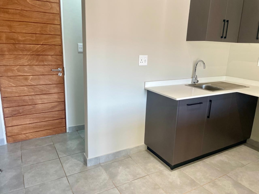 2 Bedroom Property for Sale in Sinoville Gauteng