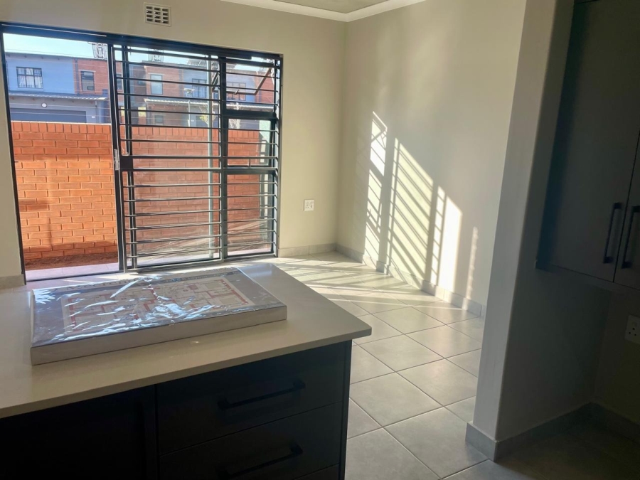 2 Bedroom Property for Sale in Sinoville Gauteng