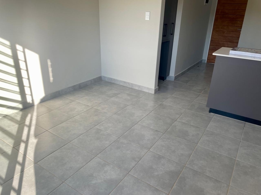 2 Bedroom Property for Sale in Sinoville Gauteng