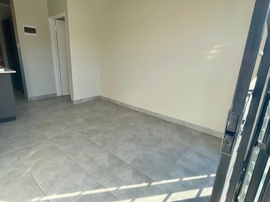 2 Bedroom Property for Sale in Sinoville Gauteng
