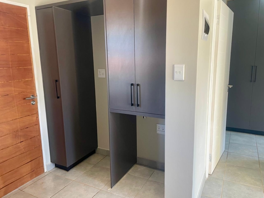 2 Bedroom Property for Sale in Sinoville Gauteng