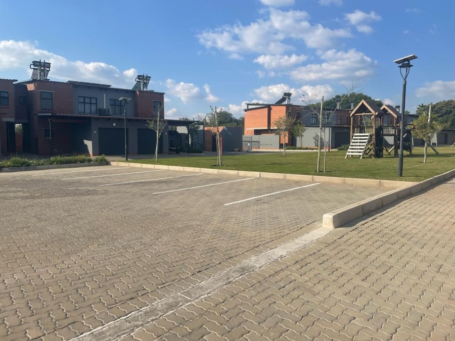 3 Bedroom Property for Sale in Sinoville Gauteng