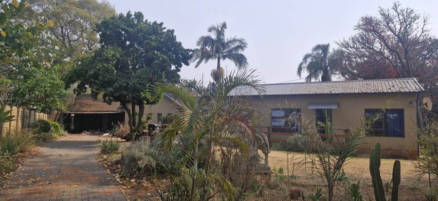 4 Bedroom Property for Sale in La Montagne Gauteng