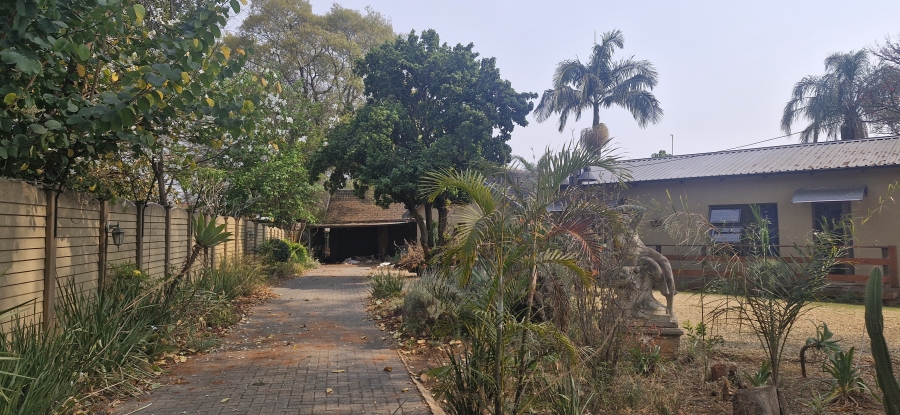 4 Bedroom Property for Sale in La Montagne Gauteng
