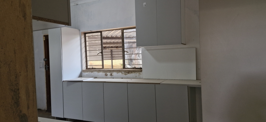 4 Bedroom Property for Sale in La Montagne Gauteng