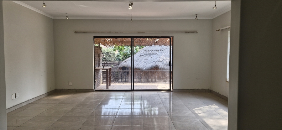 4 Bedroom Property for Sale in La Montagne Gauteng