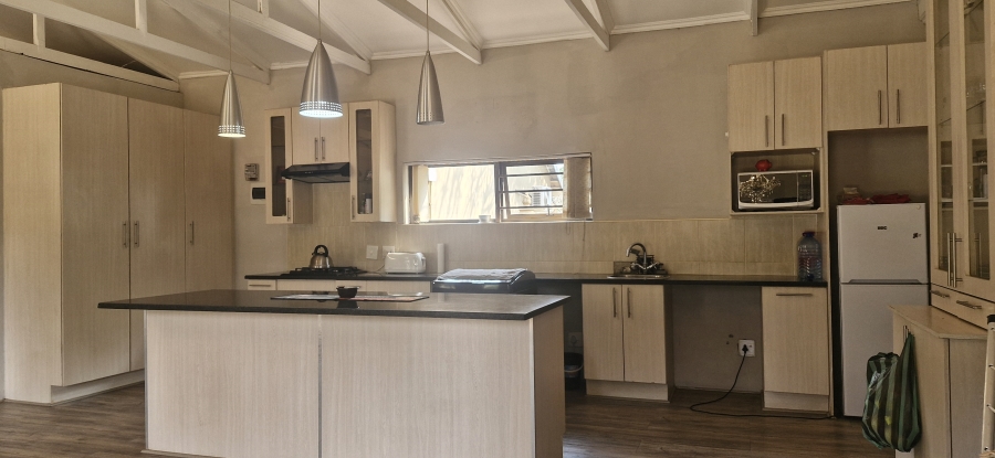 4 Bedroom Property for Sale in La Montagne Gauteng